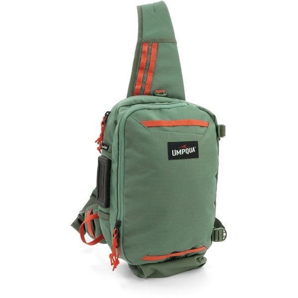 667694 Northfork Sling Pack Bag, Pine - Umpqua - pine
