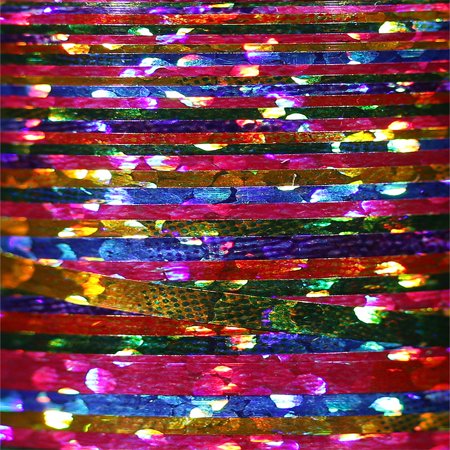 Veevus Holographic Tinsel - Medium Rainbow - Veevus - [multicolor] - [M]